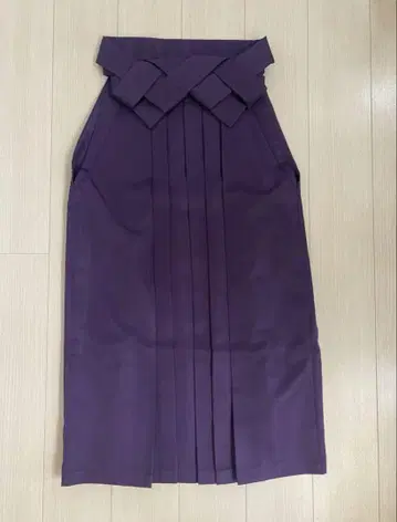 하카마 대학생 보라색