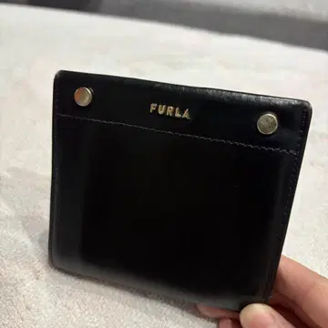 새상품급 FURLA LADY MS 접이식 지갑 블랙
