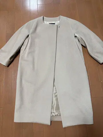 새상품급 빔즈 BEAMS 베이지 노카라 코트