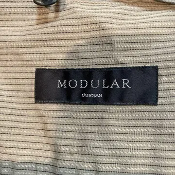 더반 MODULR 긴팔 셔츠 크루넥 브라운 계열 줄무늬 패턴