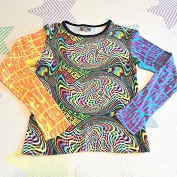 VAVI DE BOO 화려한 무늬 사이키델릭 긴팔 티셔츠 M 롱티 티셔츠