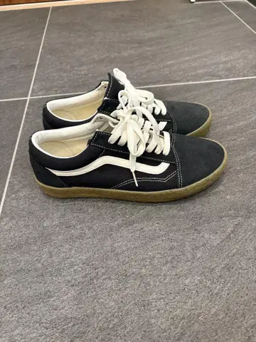 Vans 블랙 스니커즈 올드스쿨