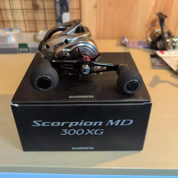 SHIMANO Scorpion MD 300XG 베이트 낚시릴