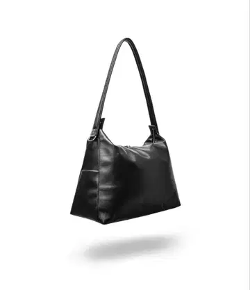CLESSTE LEATHER NOMAD BAG