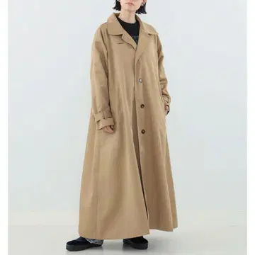 빔즈 이번 시즌 트렌치코트 코트 거의 새상품 블랙