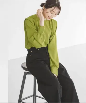 NOBLE 에스테르 더블 크로스 크루넥 셔츠 F