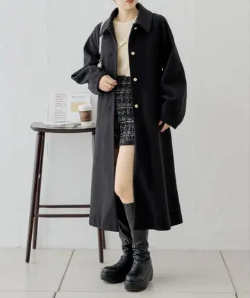 Chico 금장 버튼 빅 칼라 스탠 칼라 롱 코트 블랙