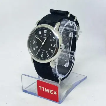 TIMEX 위켄더 센트럴 파크 블랙 새상품급 배터리 새상품