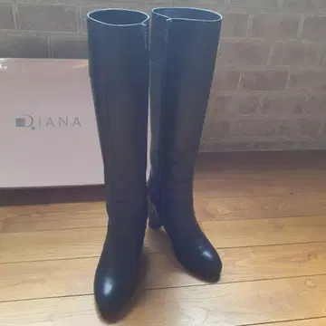DIANA 블랙 가죽 롱 부츠