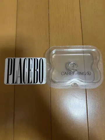 미사용 새상품 CAREERING 한쪽 귀걸이 placebo 501