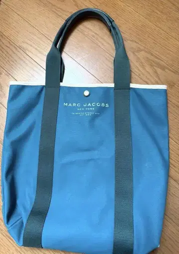 MARC JACOBS 나일론 퍼시픽 토트백 블루