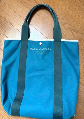 MARC JACOBS 나일론 퍼시픽 토트백 블루