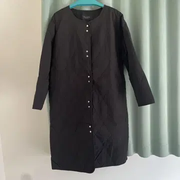 새상품급 그린 파크 쇼콜라피네 로브 퀼팅 코트 프리 블랙