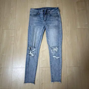 AMERICAN EAGLE 스키니 데님 데미지 가공