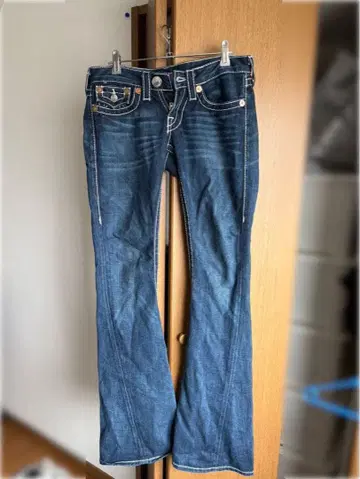 TrueReligionJoey 부츠컷 데님 로우라이즈 데님