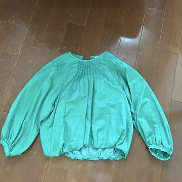 Ballsey 민트 그린 벌룬 슬리브
