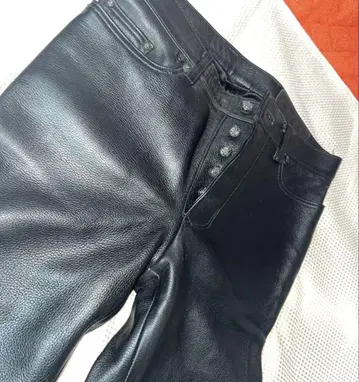 가죽 팬츠