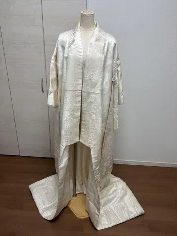 신부 의상 시로무쿠