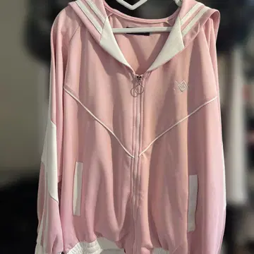 REFLEM 후드 부착 핑크 세일러 후드티