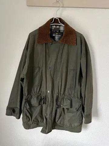 Mc Orvis 올리브색 모즈 코트 자켓