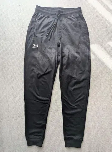 [ 새상품급 ] 조거 팬츠 UNDER ARMOUR 1290261 블랙