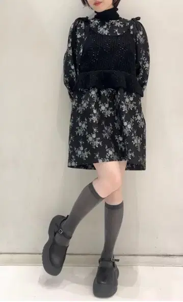 merry jenny flower 자카드 퍼프 미니 원피스