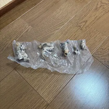 하시모토 미오의 울트라 괴수 조각해 봤습니다.02 엘레킹