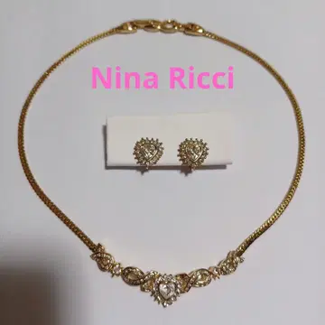 새상품급 Nina Ricci 큐빅 하트 목걸이 & 귀찌