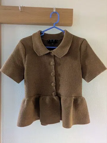 완판! 초인기 브라운 페플럼 반팔 상의
