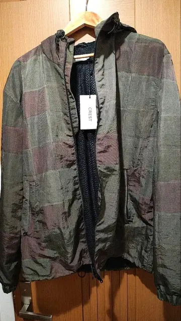 CREST 체크 무늬 자켓