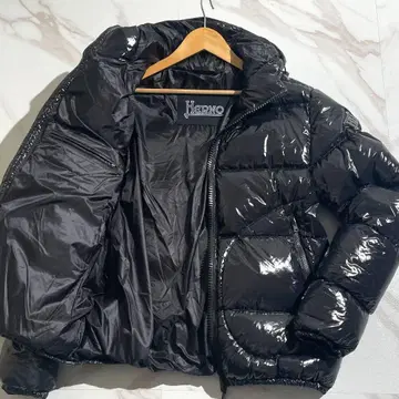 컨디션 최상 2023AW HERNO 헬로 다운 자켓 GLOSSY 48