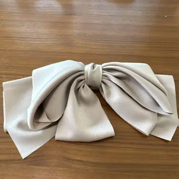 베이지 새틴 리본 헤어 액세서리