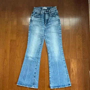 MOUSSY 부츠컷 데님 사이즈 24