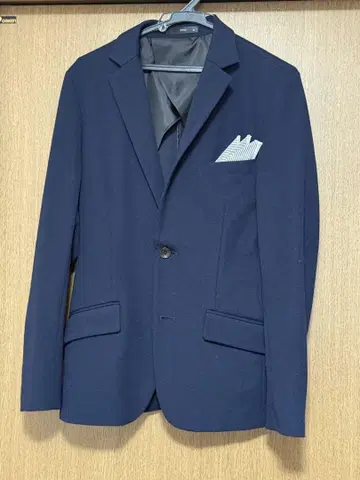 네이비 테일러드 자켓 스트라이프