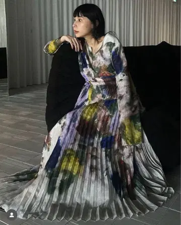 UND TEXTURE ART FLOWER DRESS
