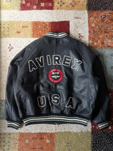 새상품급 AVIREX VARSITY LEATHER JACKET