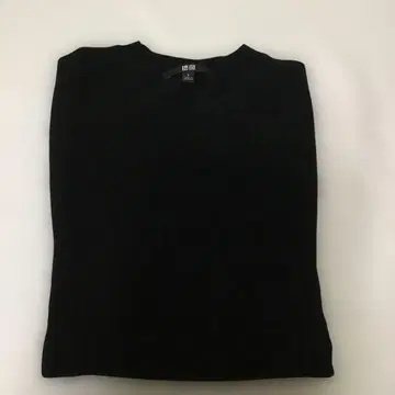 유니클로 캐시미어 크루넥 스웨터 블랙 S