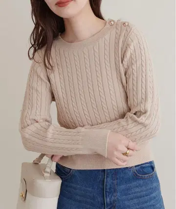 natural couture 세밀 케이블 어깨 단추 디자인 니트