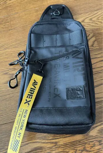 AVIREX 아비렉스 바디백