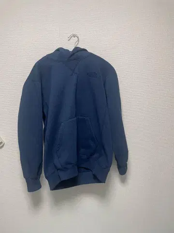 The North Face 네이비 후드티 s 사이즈