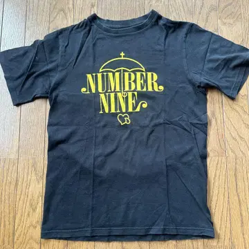 NUMBER NINE 블랙 T셔츠 사이즈 3