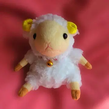 양 봉제 인형