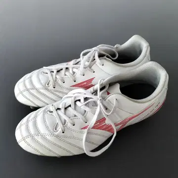 미즈노 스파이크 모나르시다 NEO 24cm 축구 풋살
