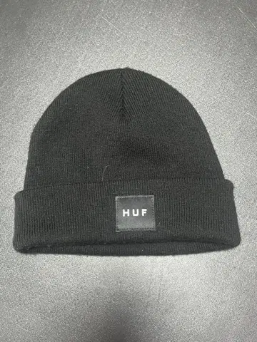 HUF 블랙 니트 모자