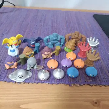 드래곤 퀘스트 미니 피규어 세트