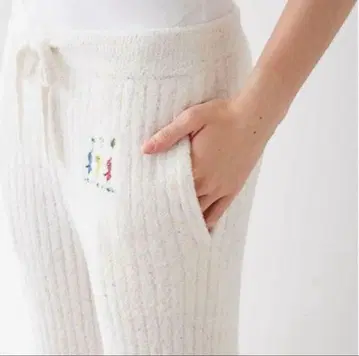 젤라또피케 x 피크민 리브 팬츠