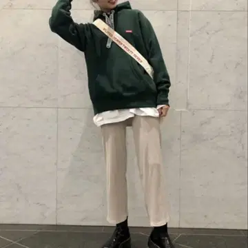 MILKFED. 챔피온 콜라보 후드티