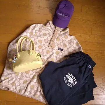 Patagonia 레어 꽃무늬 스냅T 플리스 빈티지