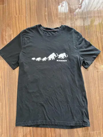 마무트 T셔츠 XL 사이즈
