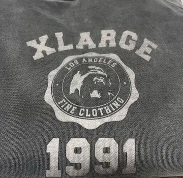 XLARGE 로고 맨투맨